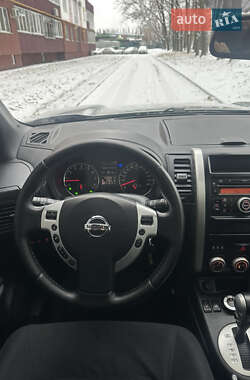 Внедорожник / Кроссовер Nissan X-Trail 2011 в Полтаве