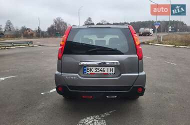 Позашляховик / Кросовер Nissan X-Trail 2007 в Радивиліві