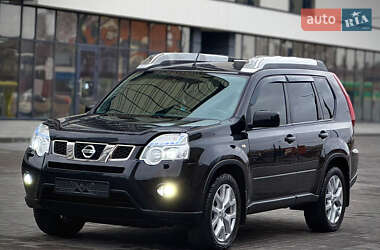 Позашляховик / Кросовер Nissan X-Trail 2014 в Дніпрі