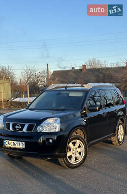 Позашляховик / Кросовер Nissan X-Trail 2007 в Умані