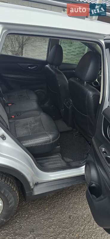 Внедорожник / Кроссовер Nissan X-Trail 2017 в Онуфриевке фото 4 Внедорожник / Кроссовер Nissan X-Trail 2017 в Онуфриевке