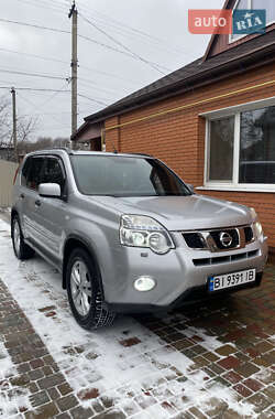 Позашляховик / Кросовер Nissan X-Trail 2011 в Зіньківі