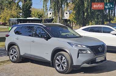 Внедорожник / Кроссовер Nissan X-Trail 2023 в 