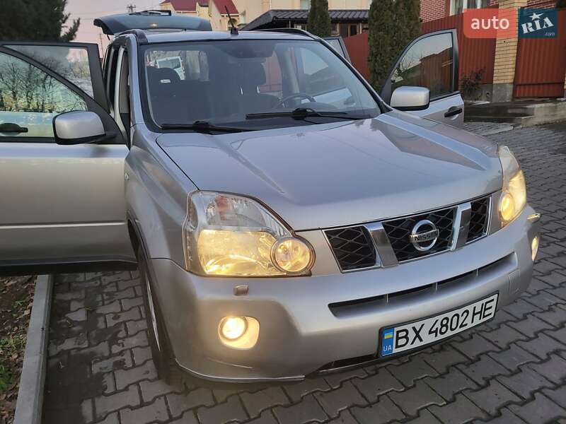 Позашляховик / Кросовер Nissan X-Trail 2008 в Хмельницькому