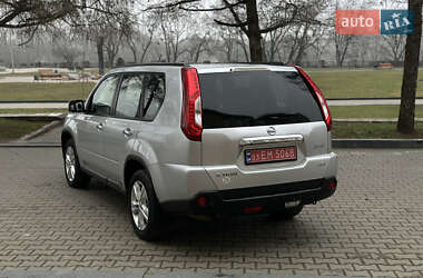 Позашляховик / Кросовер Nissan X-Trail 2011 в Звягелі