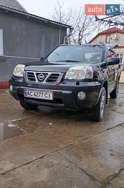 Внедорожник / Кроссовер Nissan X-Trail 2003 в Иваничах