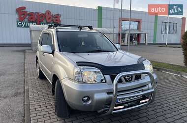 Позашляховик / Кросовер Nissan X-Trail 2004 в Виноградові