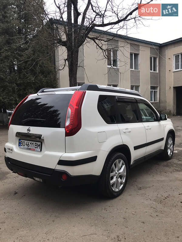 Позашляховик / Кросовер Nissan X-Trail 2012 в Бучачі