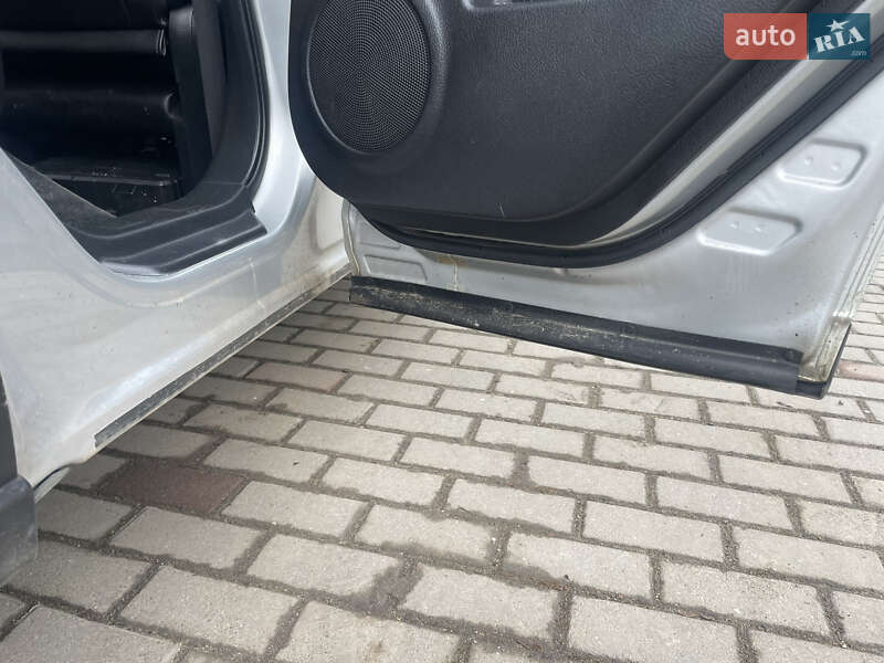 Позашляховик / Кросовер Nissan X-Trail 2011 в Білогір'ї фото 3 Позашляховик / Кросовер Nissan X-Trail 2011 в Білогір'ї