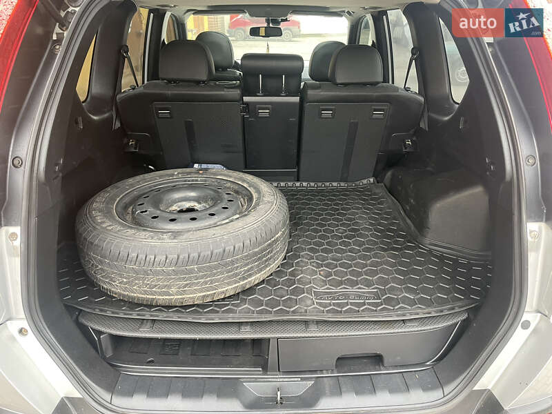 Позашляховик / Кросовер Nissan X-Trail 2011 в Білогір'ї фото 15 Позашляховик / Кросовер Nissan X-Trail 2011 в Білогір'ї