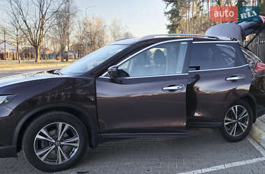 Внедорожник / Кроссовер Nissan X-Trail 2019 в Умани