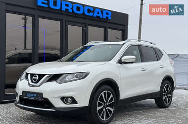 Позашляховик / Кросовер Nissan X-Trail 2017 в Рівному