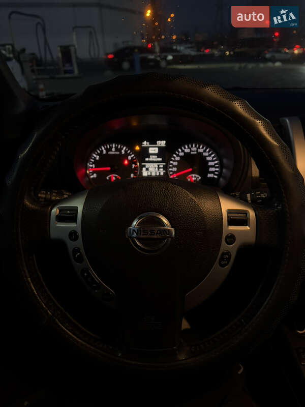 Внедорожник / Кроссовер Nissan X-Trail 2013 в Вышгороде