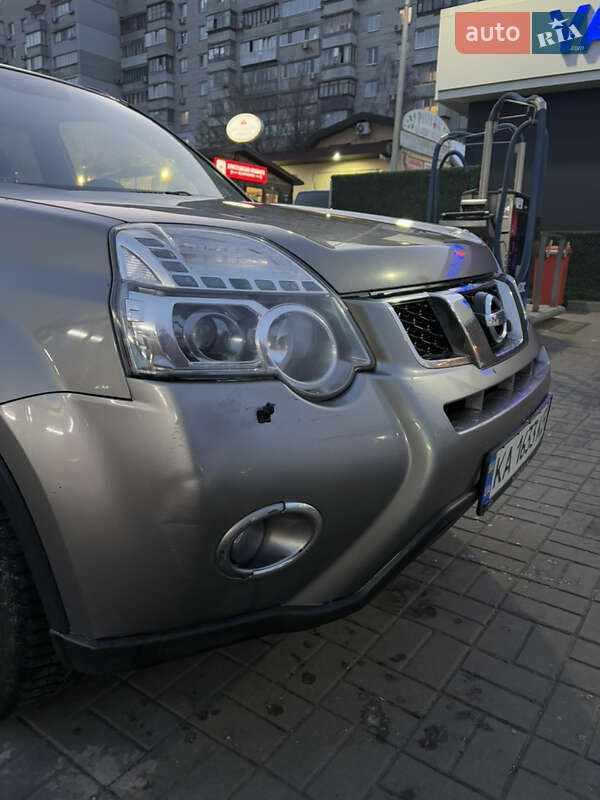 Внедорожник / Кроссовер Nissan X-Trail 2013 в Вышгороде