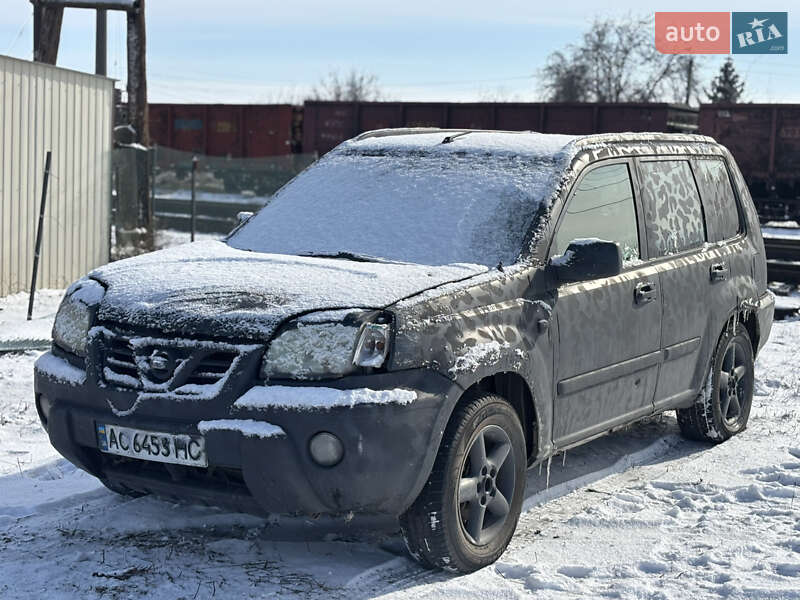 Внедорожник / Кроссовер Nissan X-Trail 2002 в Вольнянске