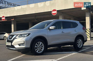 Внедорожник / Кроссовер Nissan X-Trail 2018 в Киеве