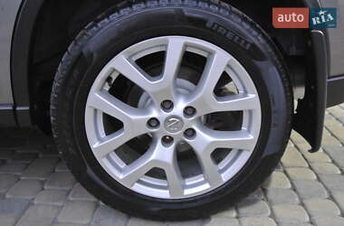 Позашляховик / Кросовер Nissan X-Trail 2013 в 