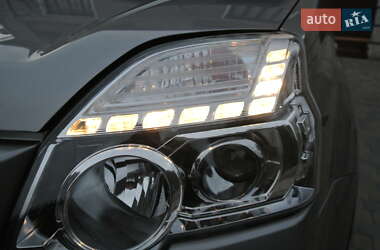 Позашляховик / Кросовер Nissan X-Trail 2013 в 