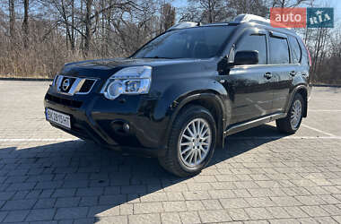 Позашляховик / Кросовер Nissan X-Trail 2011 в 