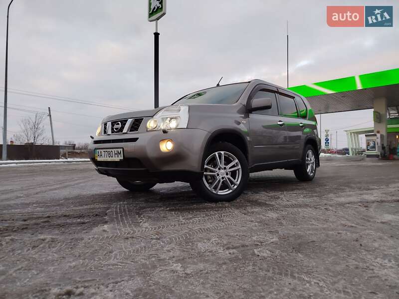 Внедорожник / Кроссовер Nissan X-Trail 2008 в Киеве