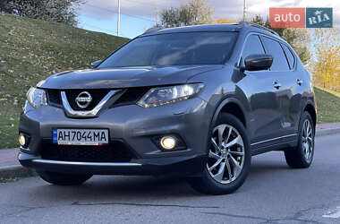 Внедорожник / Кроссовер Nissan X-Trail 2014 в Киеве