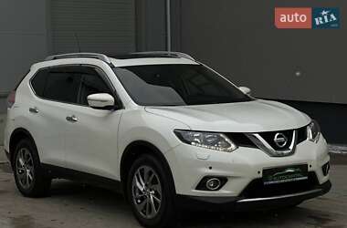 Позашляховик / Кросовер Nissan X-Trail 2015 в Києві