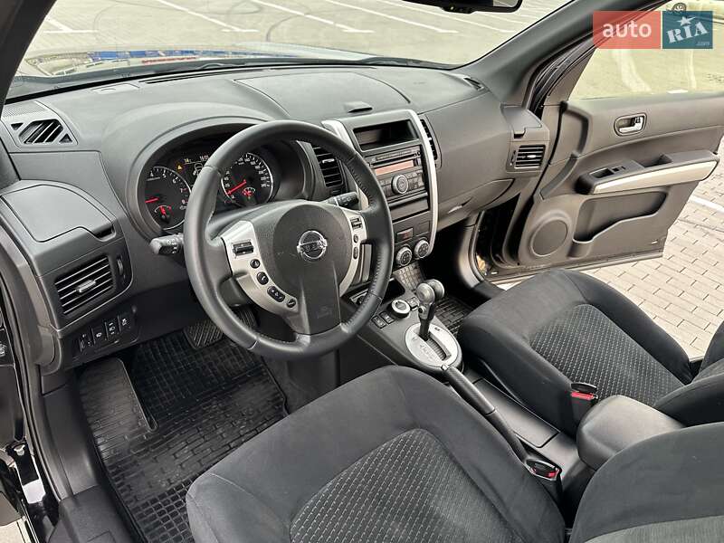 Позашляховик / Кросовер Nissan X-Trail 2012 в Одесі