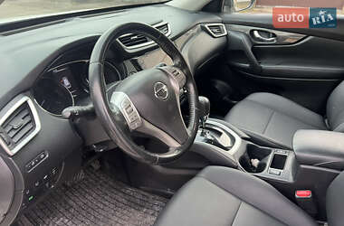 Внедорожник / Кроссовер Nissan X-Trail 2016 в 