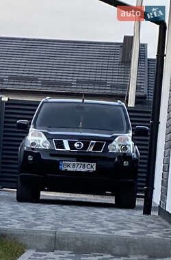 Внедорожник / Кроссовер Nissan X-Trail 2009 в Ровно