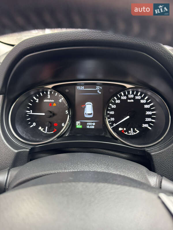 Позашляховик / Кросовер Nissan X-Trail 2017 в Дніпрі