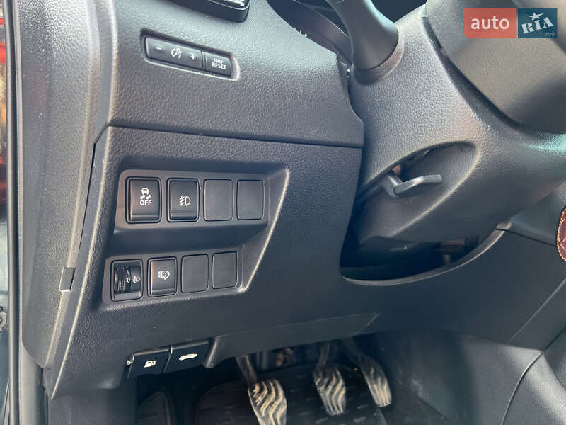 Позашляховик / Кросовер Nissan X-Trail 2018 в Харкові