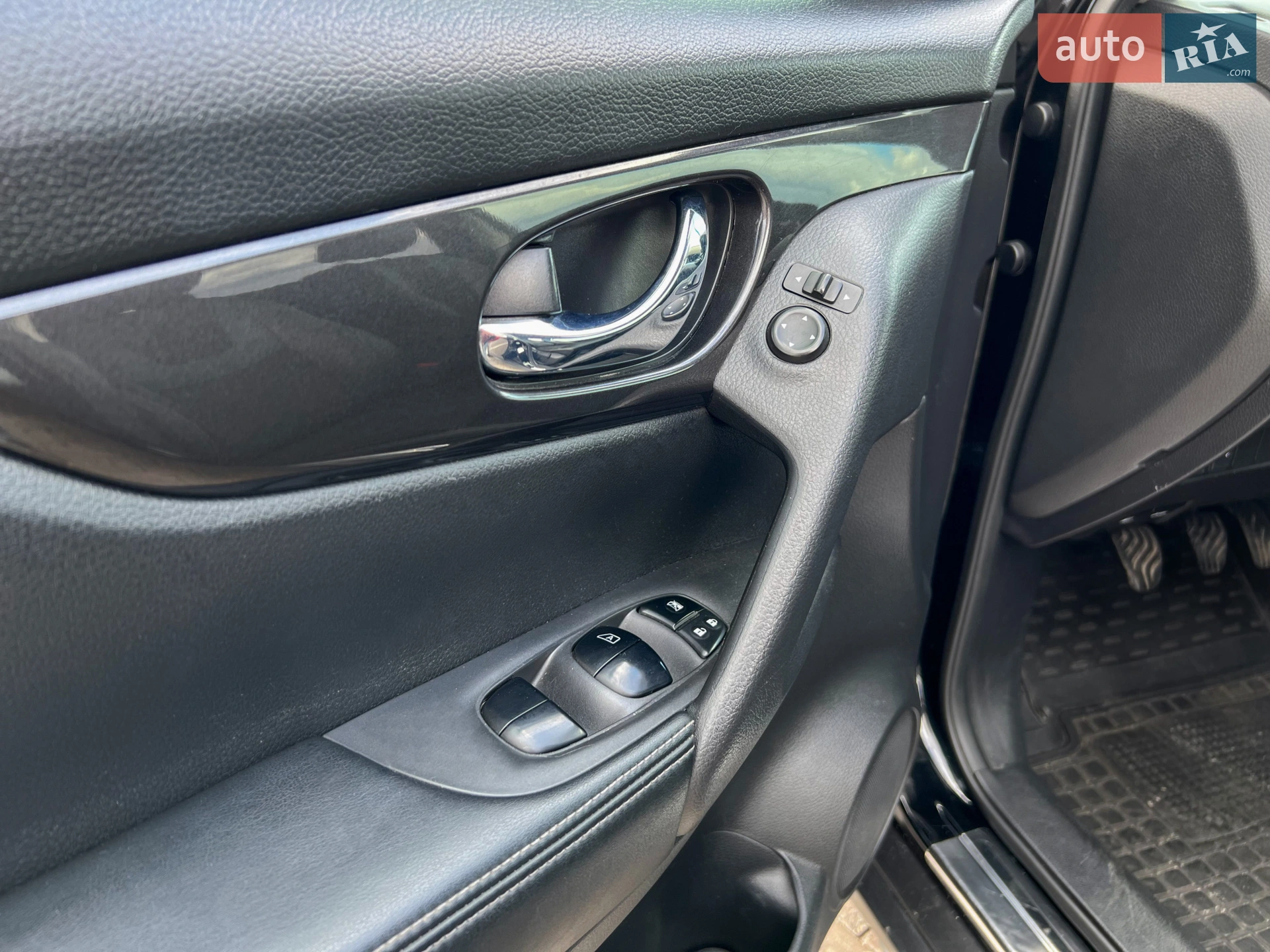 2018 Nissan X-Trail - мініатюра 32