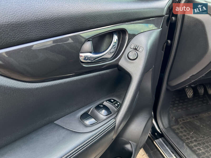 Позашляховик / Кросовер Nissan X-Trail 2018 в Харкові