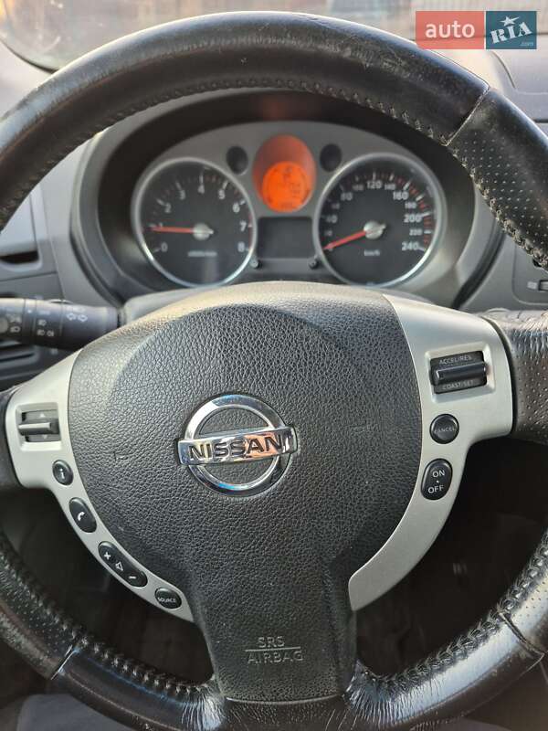 Позашляховик / Кросовер Nissan X-Trail 2008 в Стрию