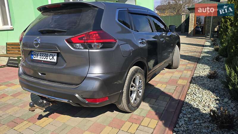 Позашляховик / Кросовер Nissan X-Trail 2018 в Хмельницькому