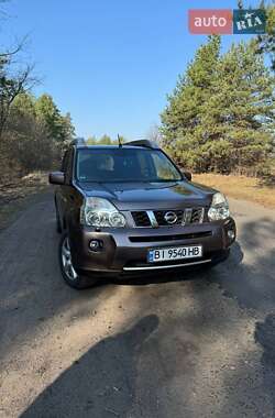 Внедорожник / Кроссовер Nissan X-Trail 2007 в 