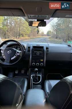 Внедорожник / Кроссовер Nissan X-Trail 2007 в 