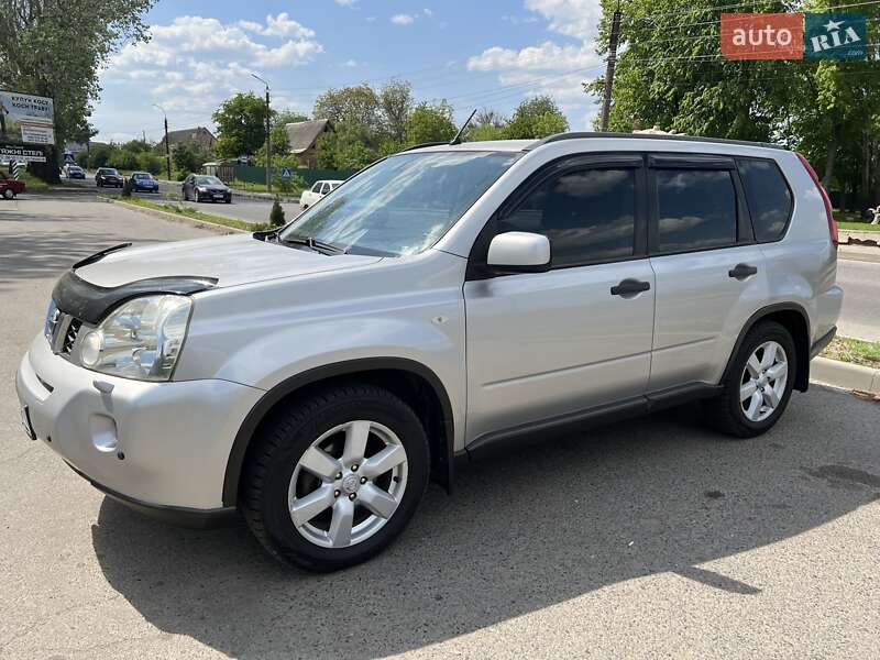 Внедорожник / Кроссовер Nissan X-Trail 2007 в 