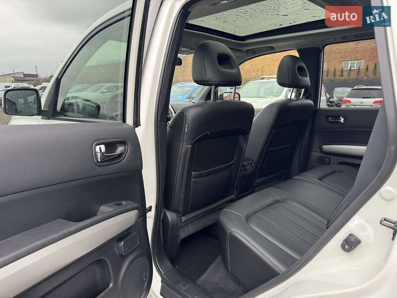 Внедорожник / Кроссовер Nissan X-Trail 2011 в Луцке
