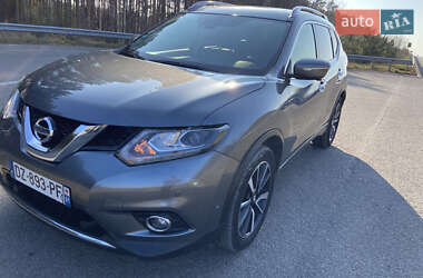 Внедорожник / Кроссовер Nissan X-Trail 2016 в 