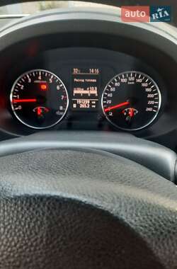 Внедорожник / Кроссовер Nissan X-Trail 2012 в 