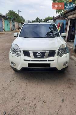 Внедорожник / Кроссовер Nissan X-Trail 2012 в 