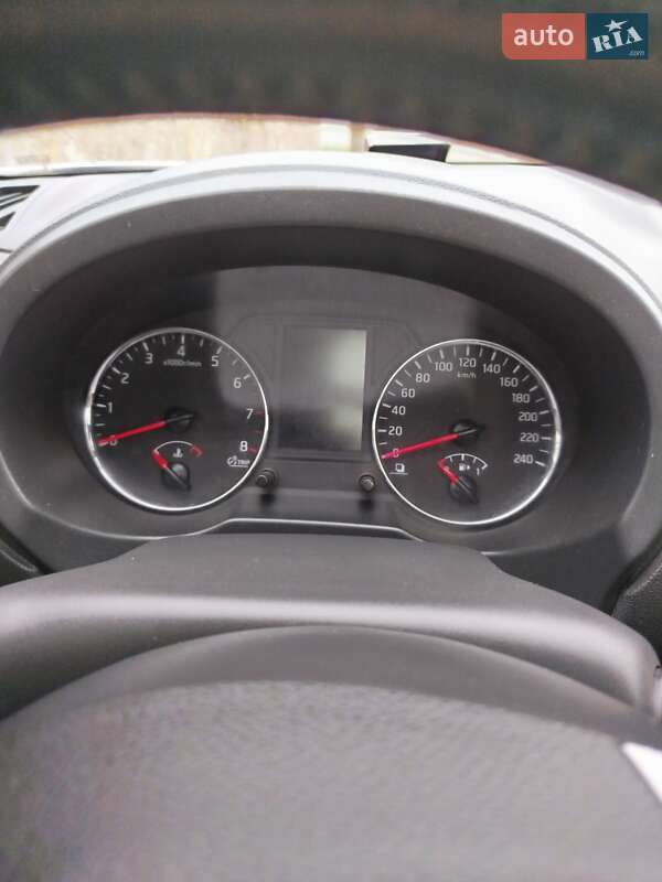 Внедорожник / Кроссовер Nissan X-Trail 2013 в Баре