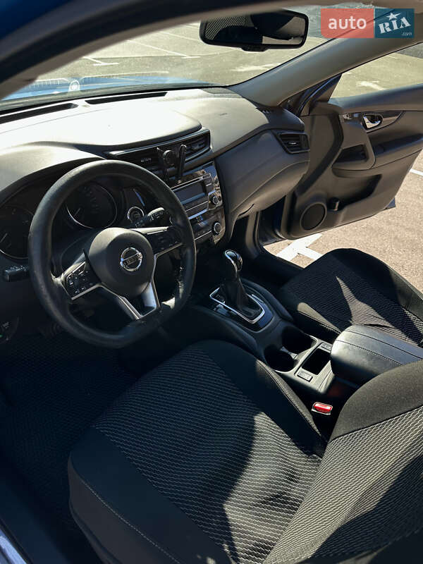 Позашляховик / Кросовер Nissan X-Trail 2017 в Києві