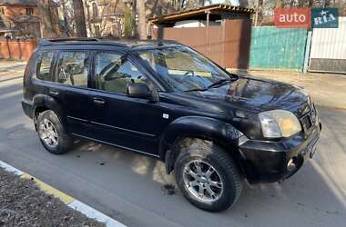 Позашляховик / Кросовер Nissan X-Trail 2006 в 
