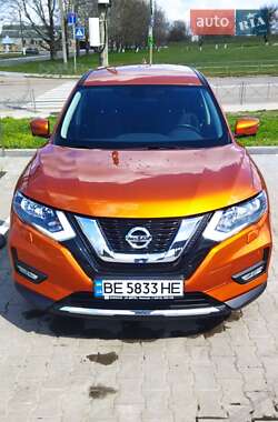 Позашляховик / Кросовер Nissan X-Trail 2018 в 