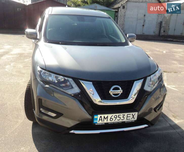 Позашляховик / Кросовер Nissan X-Trail 2021 в 