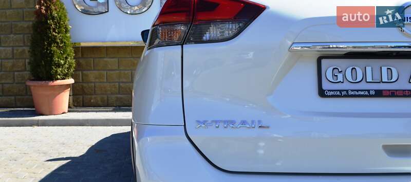 Внедорожник / Кроссовер Nissan X-Trail 2017 в Одессе