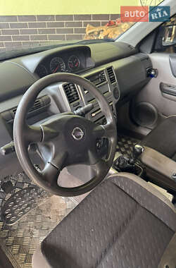 Позашляховик / Кросовер Nissan X-Trail 2005 в 