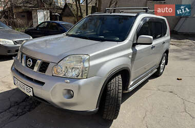 Позашляховик / Кросовер Nissan X-Trail 2008 в Чернігові